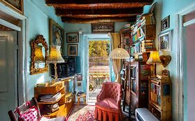 Tina'S Country Home